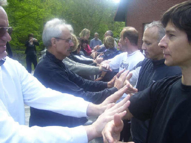 Push Hands Treffen Düsseldorf: Vorbereitung AK Düsseldorf